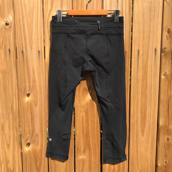 Lululemon Inspire Crop II Full on Luxtreme sz 6 - Picture 9 of 12